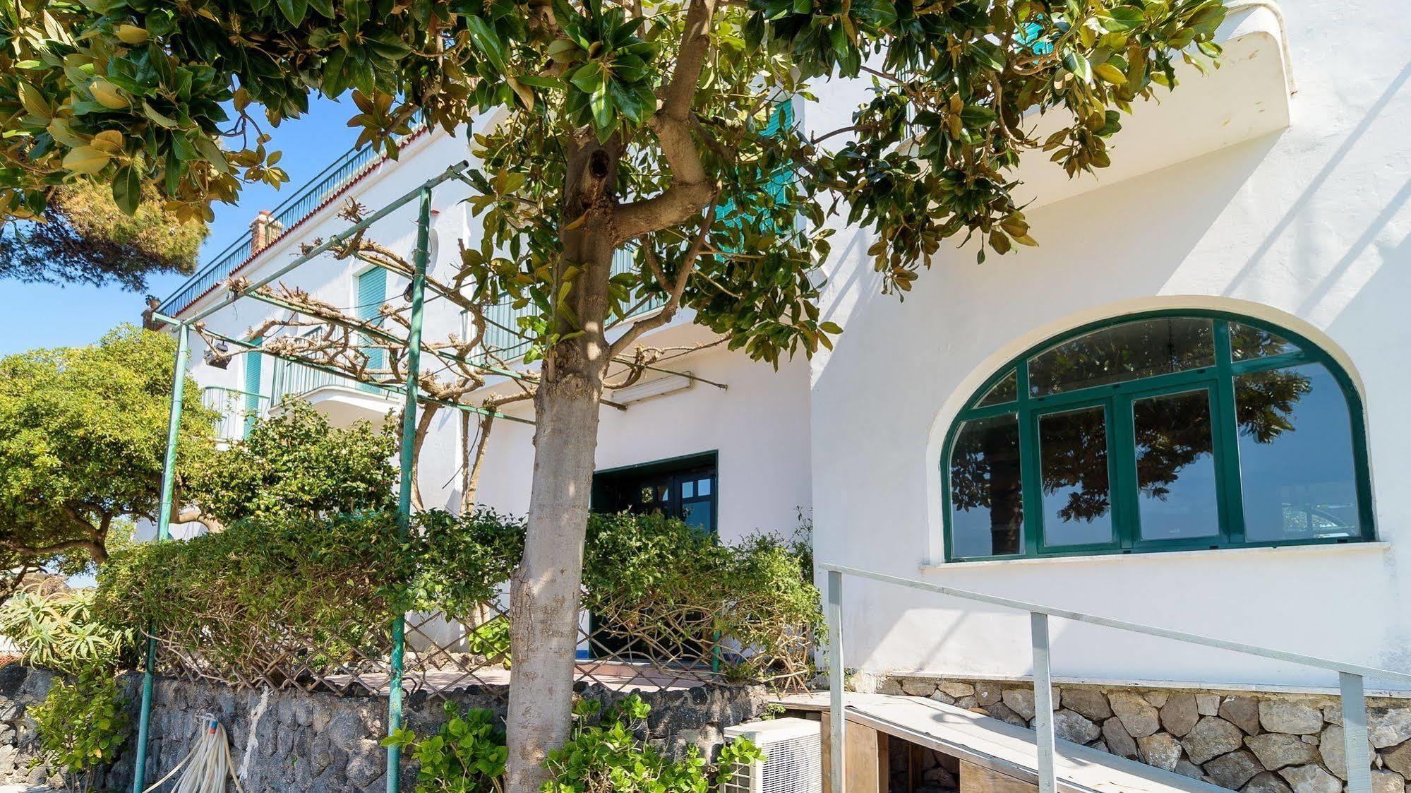 Hotel Riviera Procida Luaran gambar