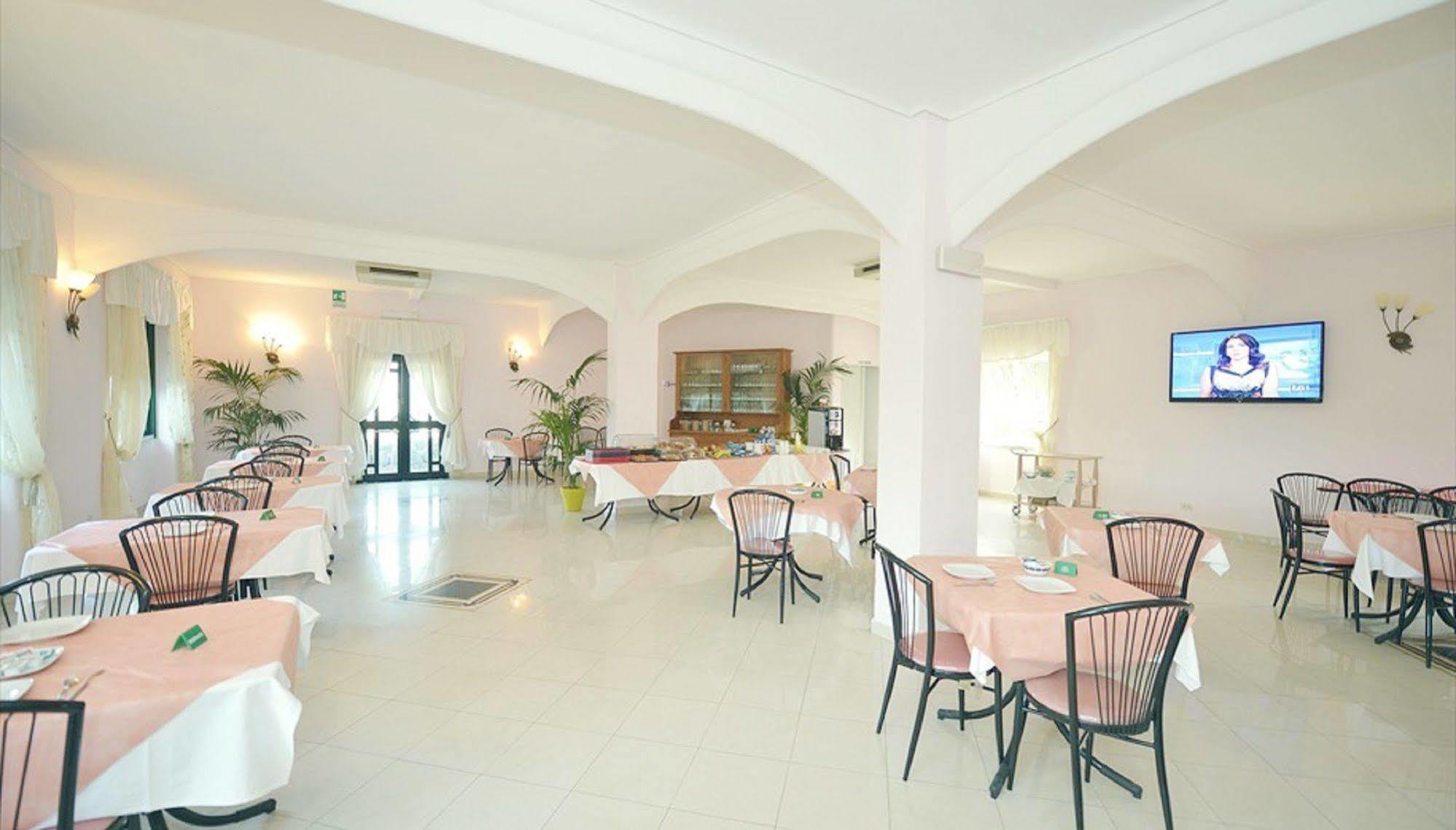 Hotel Riviera Procida Luaran gambar